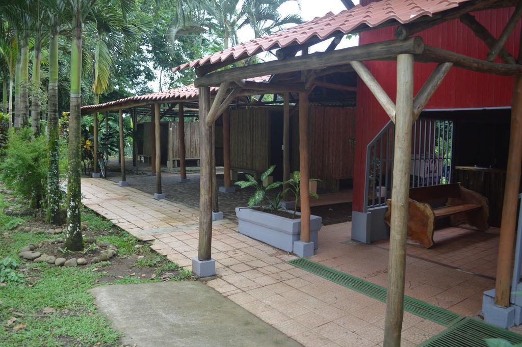 Islas Del Rio Hostel Tirimbina Exterior photo